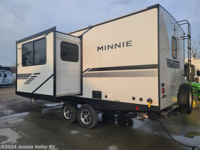 2022 Minnie 2201MB by Winnebago from Juniata Valley RV in Mifflintown, Pennsylvania