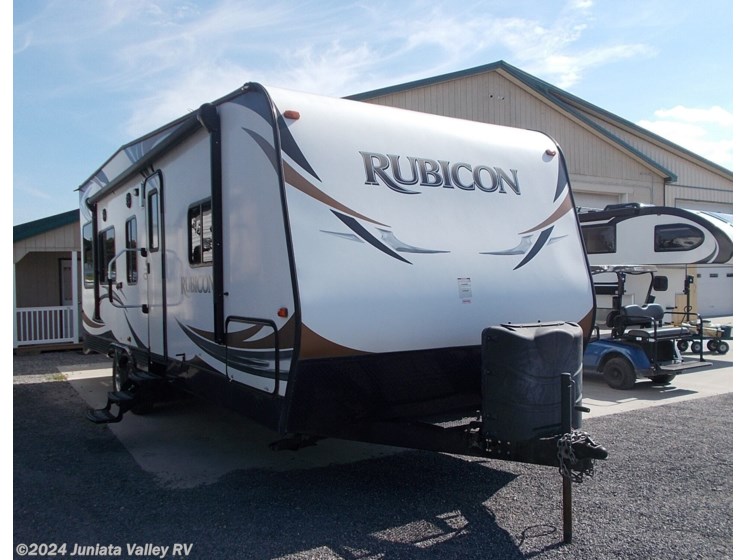 Used 2015 Dutchmen Rubicon 2500 available in Mifflintown, Pennsylvania