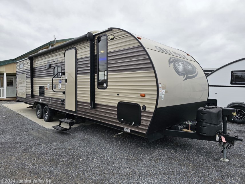 Used 2017 Forest River Cherokee Grey Wolf 29BH available in Mifflintown, Pennsylvania