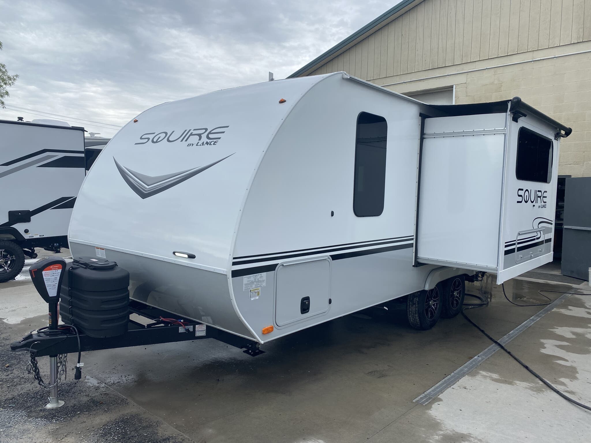2024 Lance Squire SQ19 - New Travel Trailer For Sale by Juniata Valley RV in Mifflintown, Pennsylvania features Leveling Jacks, Day/Night Shades, Stove, Satellite Prepped, LED Lights