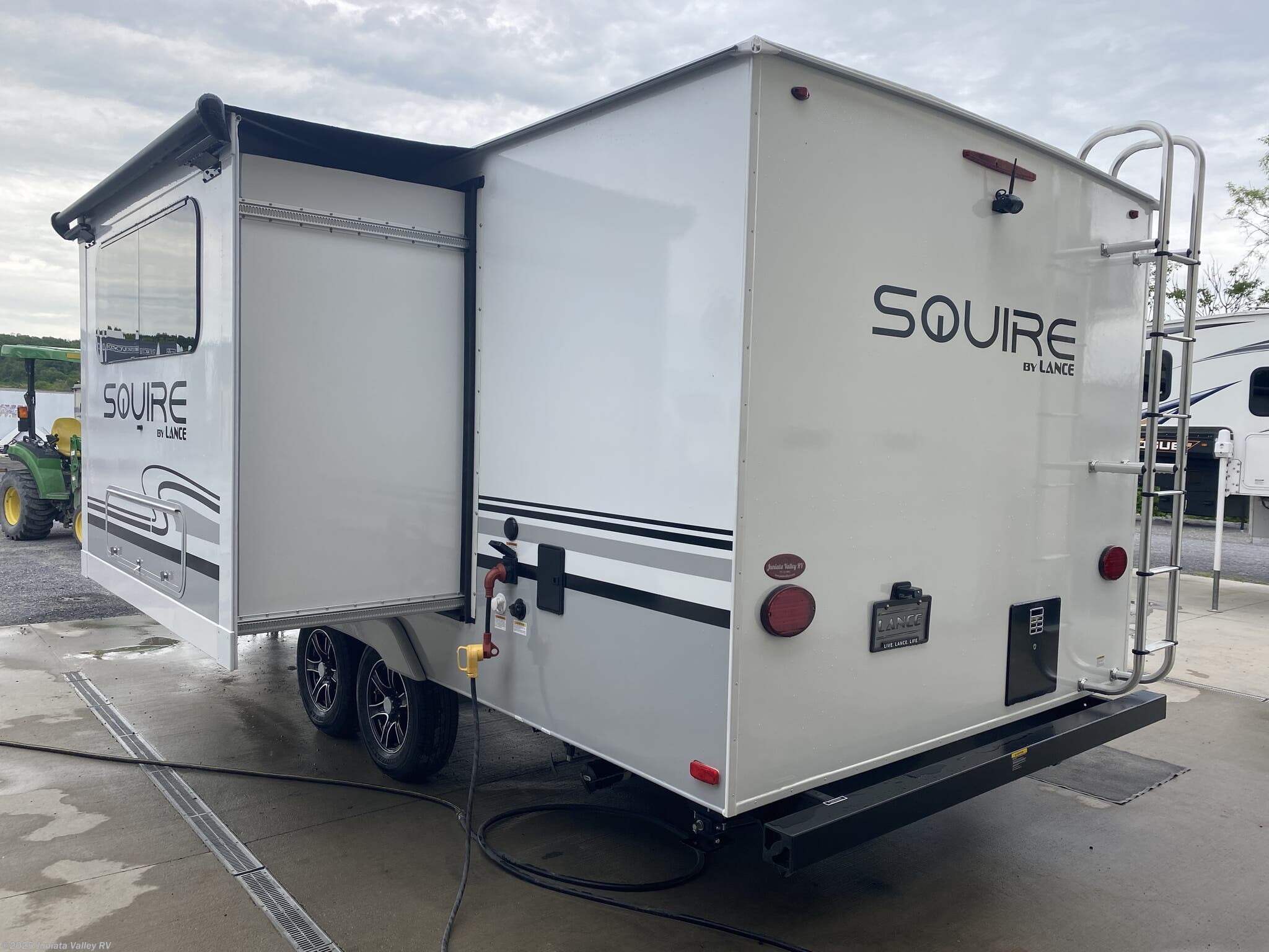 2024 Squire SQ19 by Lance from Juniata Valley RV in Mifflintown, Pennsylvania