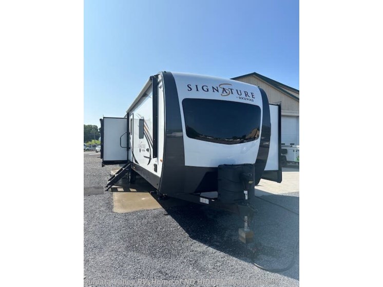 Used 2019 Forest River Rockwood 8329 available in Mifflintown, Pennsylvania