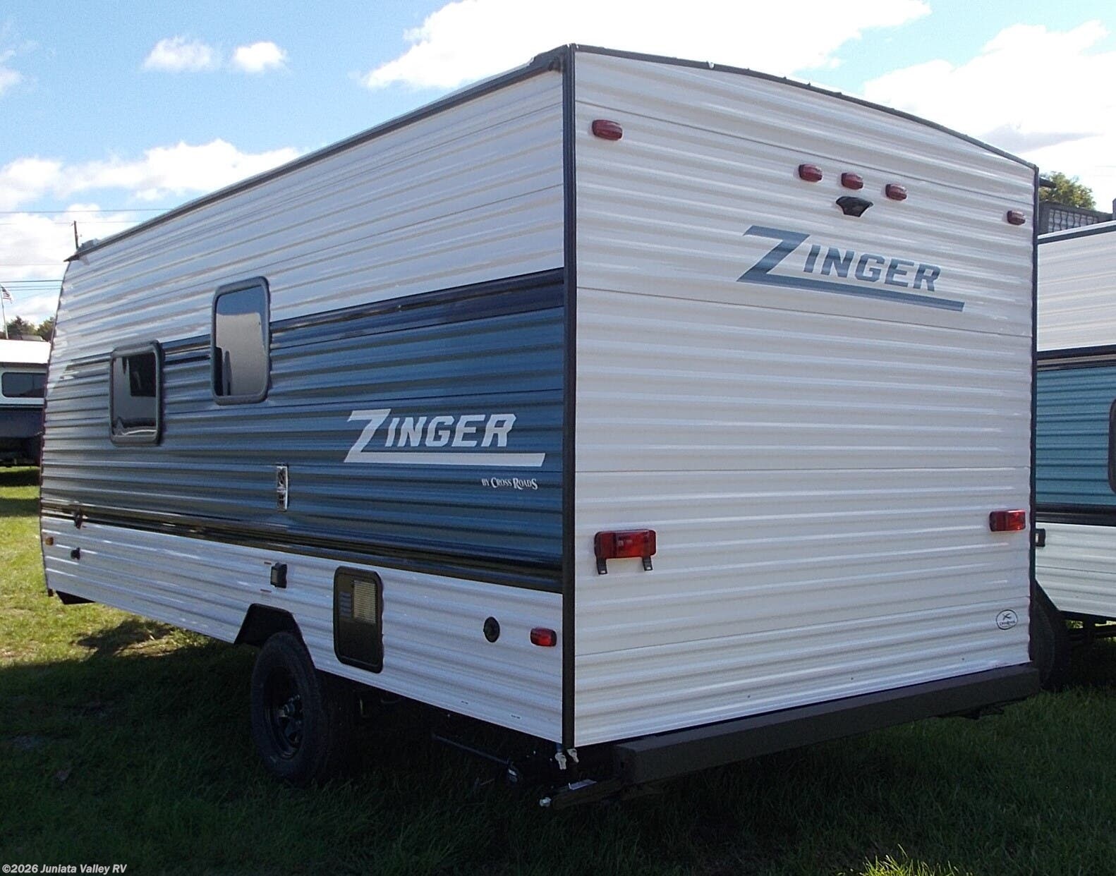 New 2025 CrossRoads Zinger 18RB available in Mifflintown, Pennsylvania