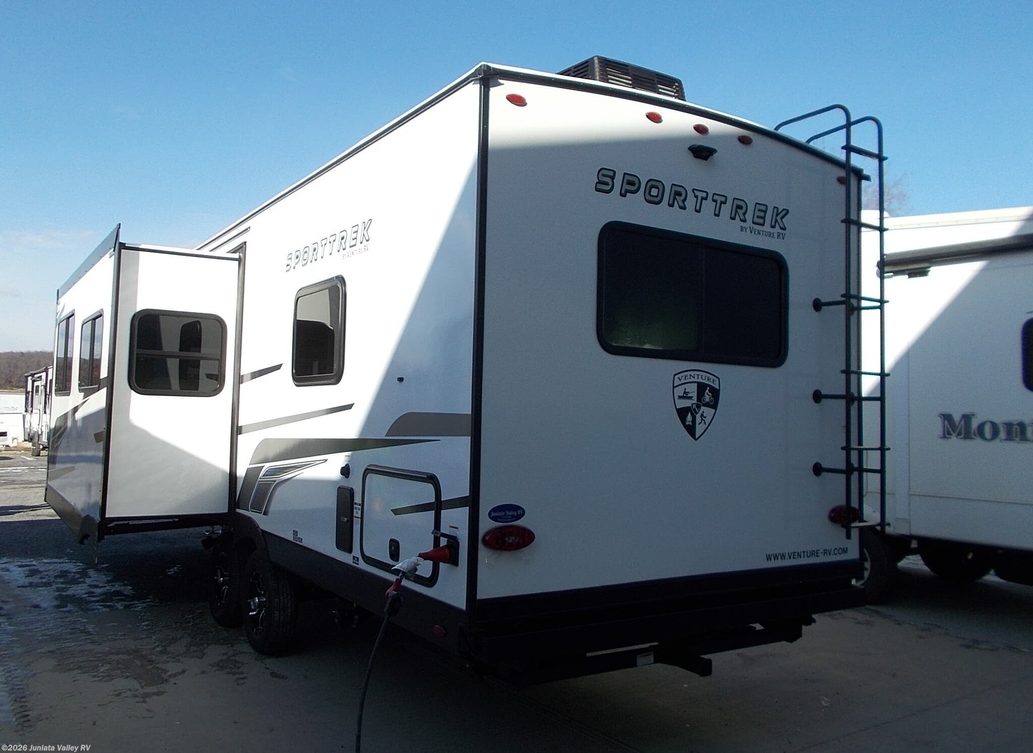 2025 SportTrek 251VFK by Venture RV from Juniata Valley RV in Mifflintown, Pennsylvania
