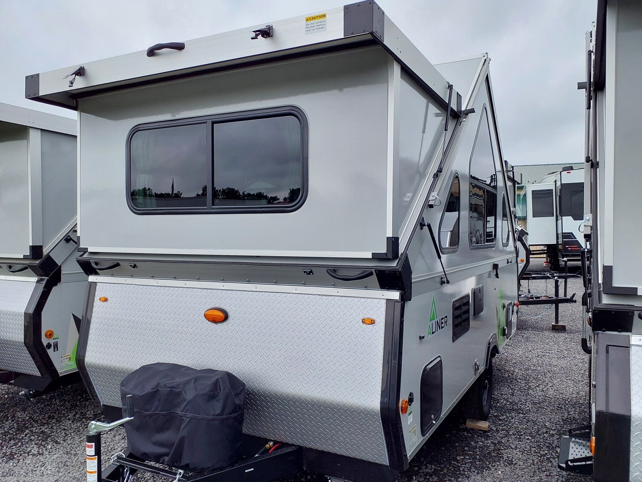 New 2025 Aliner Expedition Rear Sofa available in Mifflintown, Pennsylvania