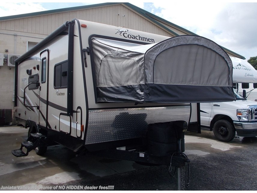 Used 2017 Coachmen Freedom Express Expandable 23TQX available in Mifflintown, Pennsylvania
