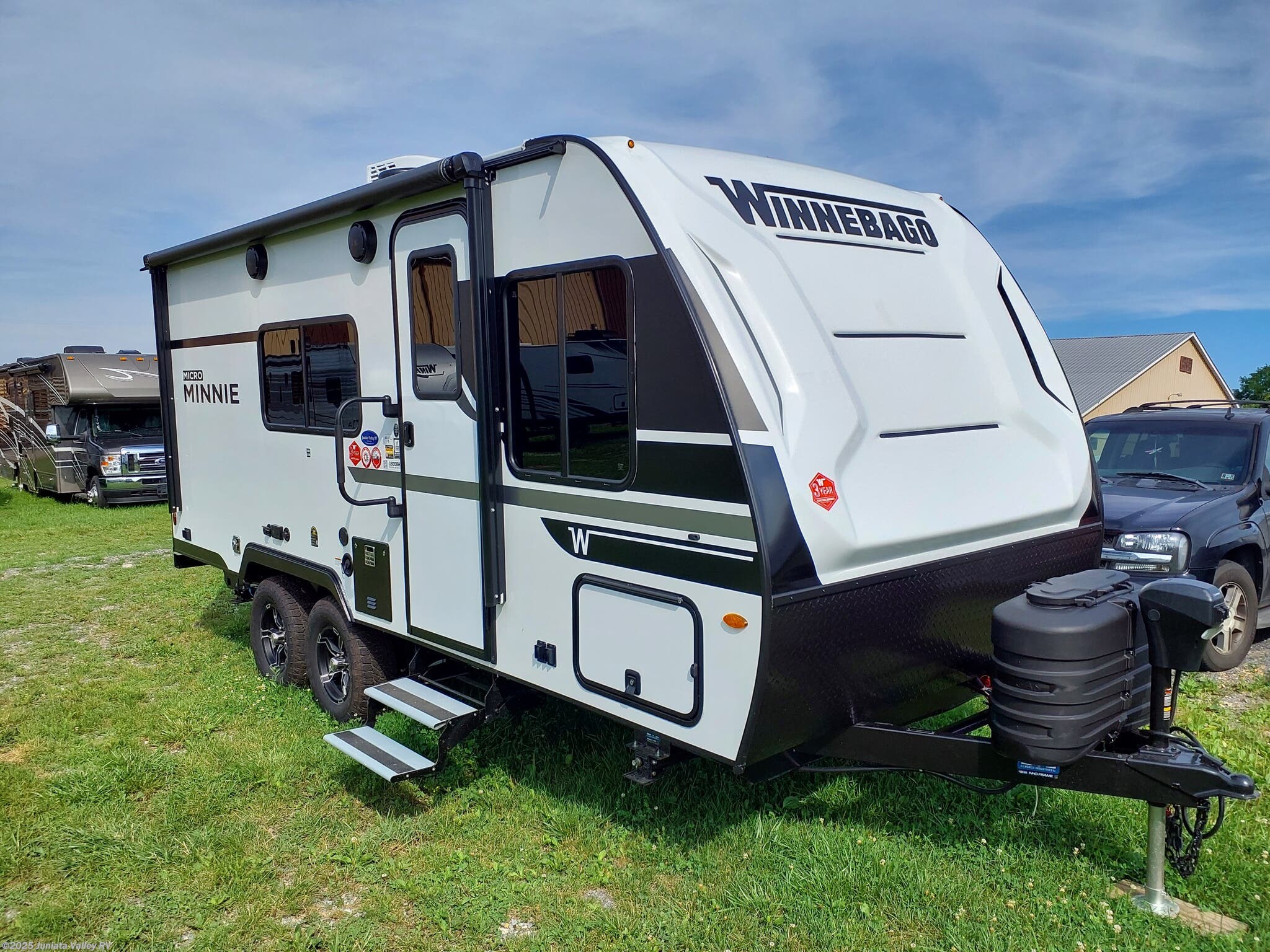 2025 Winnebago Micro Minnie 1800BH