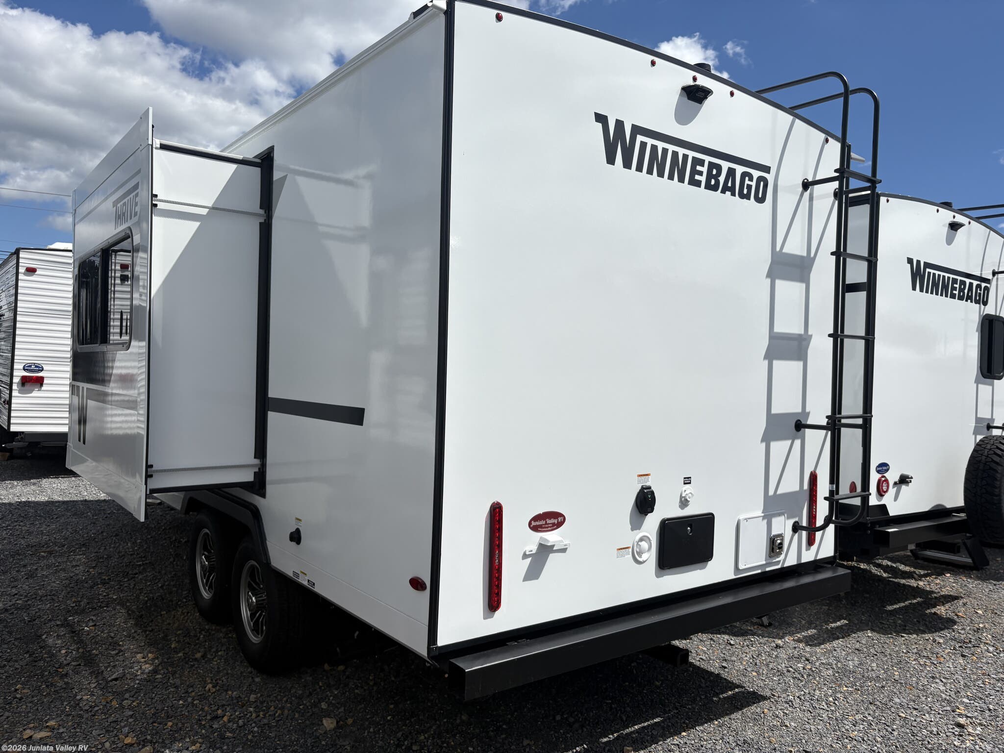 2026 Thrive 18FBS by Winnebago from Juniata Valley RV in Mifflintown, Pennsylvania