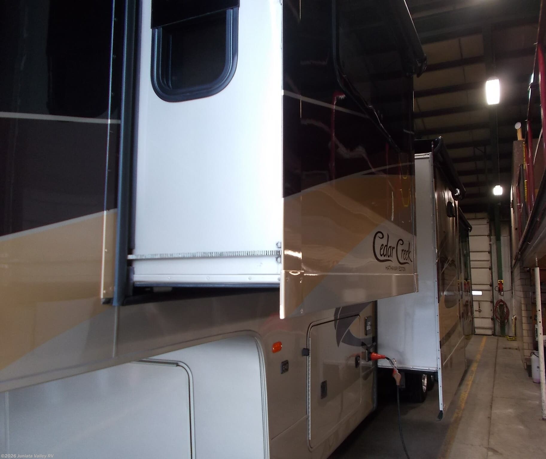 2018 Cedar Creek 38FLX by Forest River from Juniata Valley RV in Mifflintown, Pennsylvania