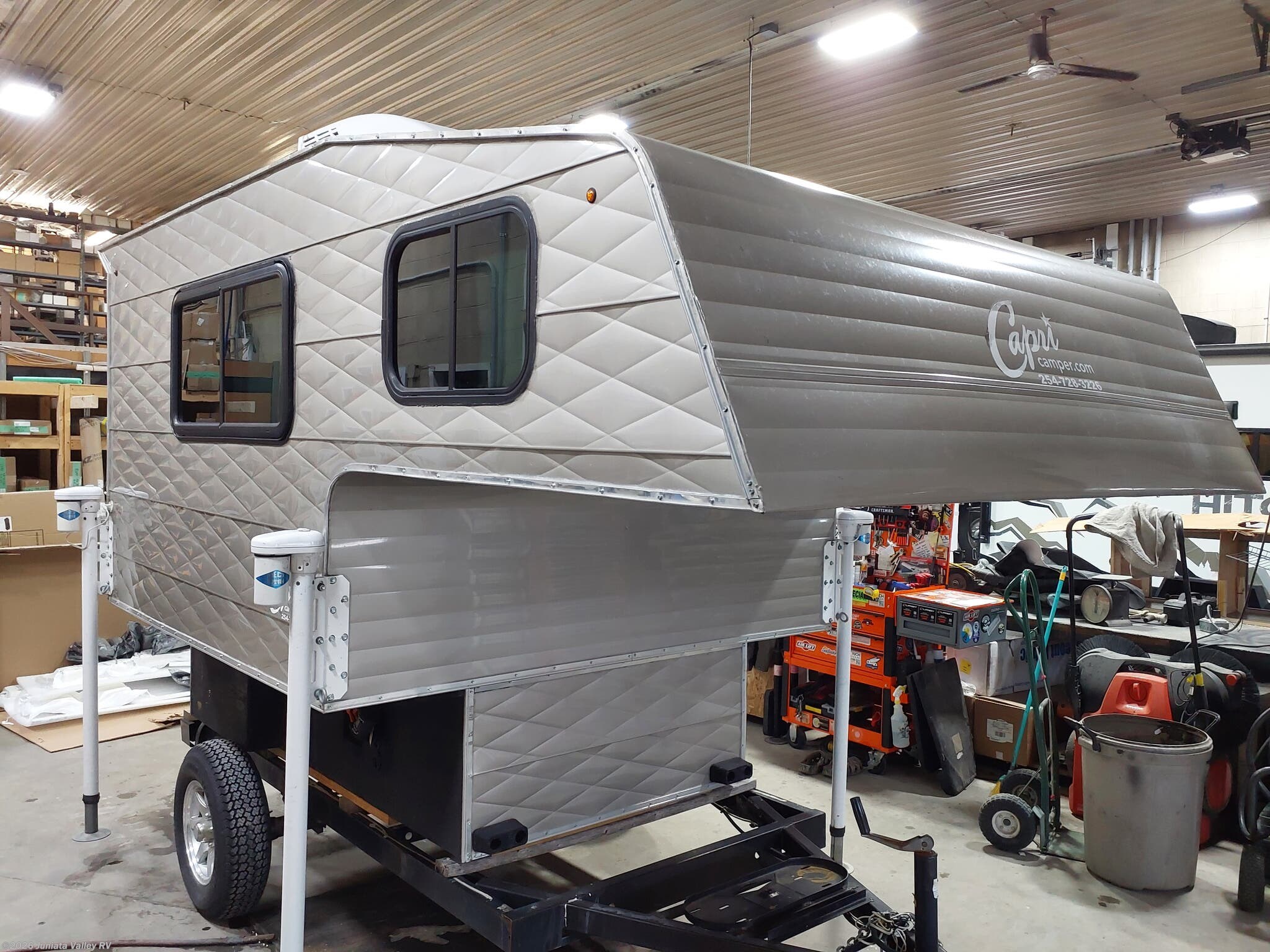 2021 Retreat by Capri from Juniata Valley RV in Mifflintown, Pennsylvania