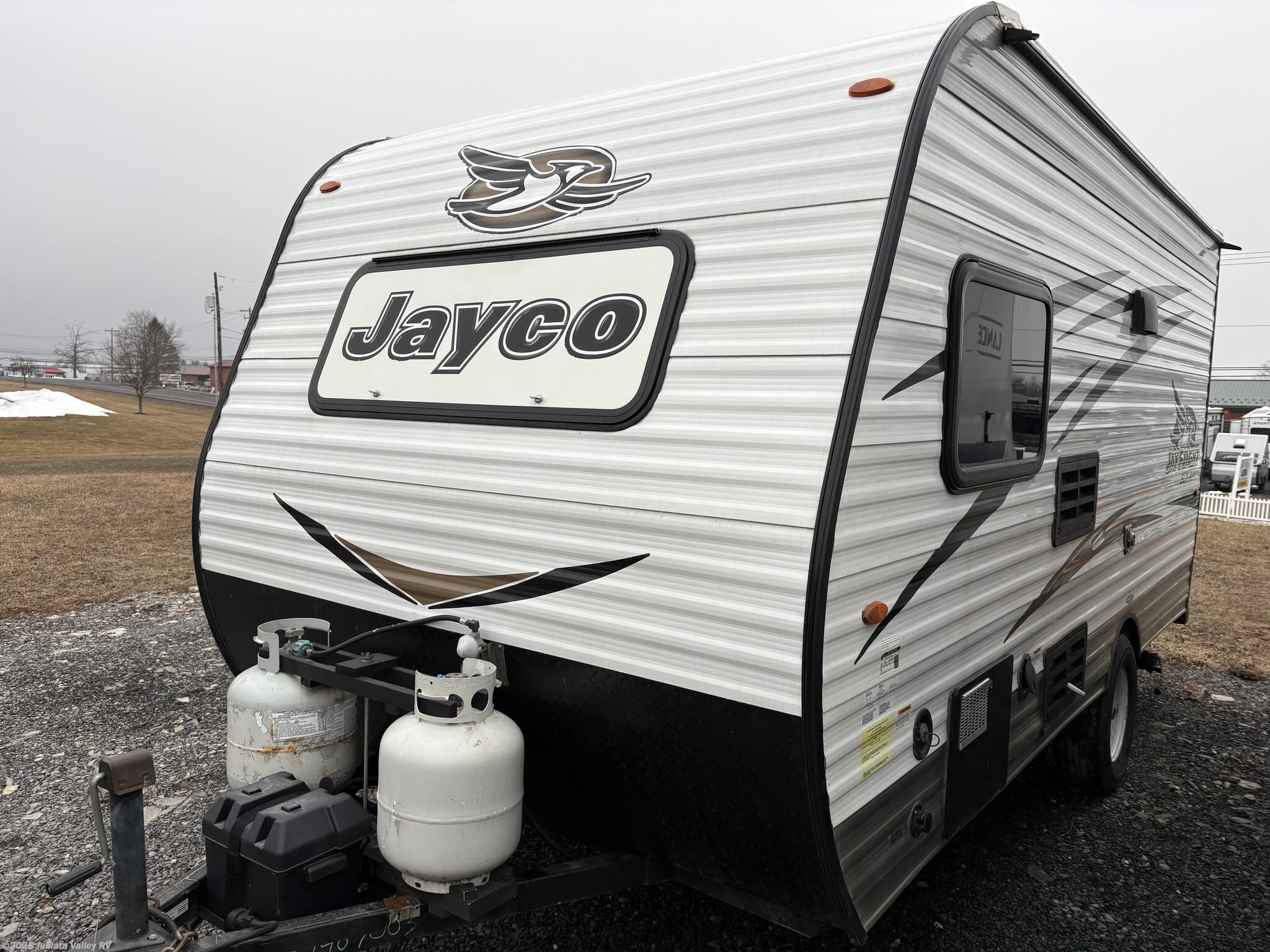 2018 Jayco Jay Flight SLX 154BH - Used Travel Trailer For Sale by Juniata Valley RV in Mifflintown, Pennsylvania features Microwave, Smoke Detector, Roof Vent, Screen Door, CO Detector