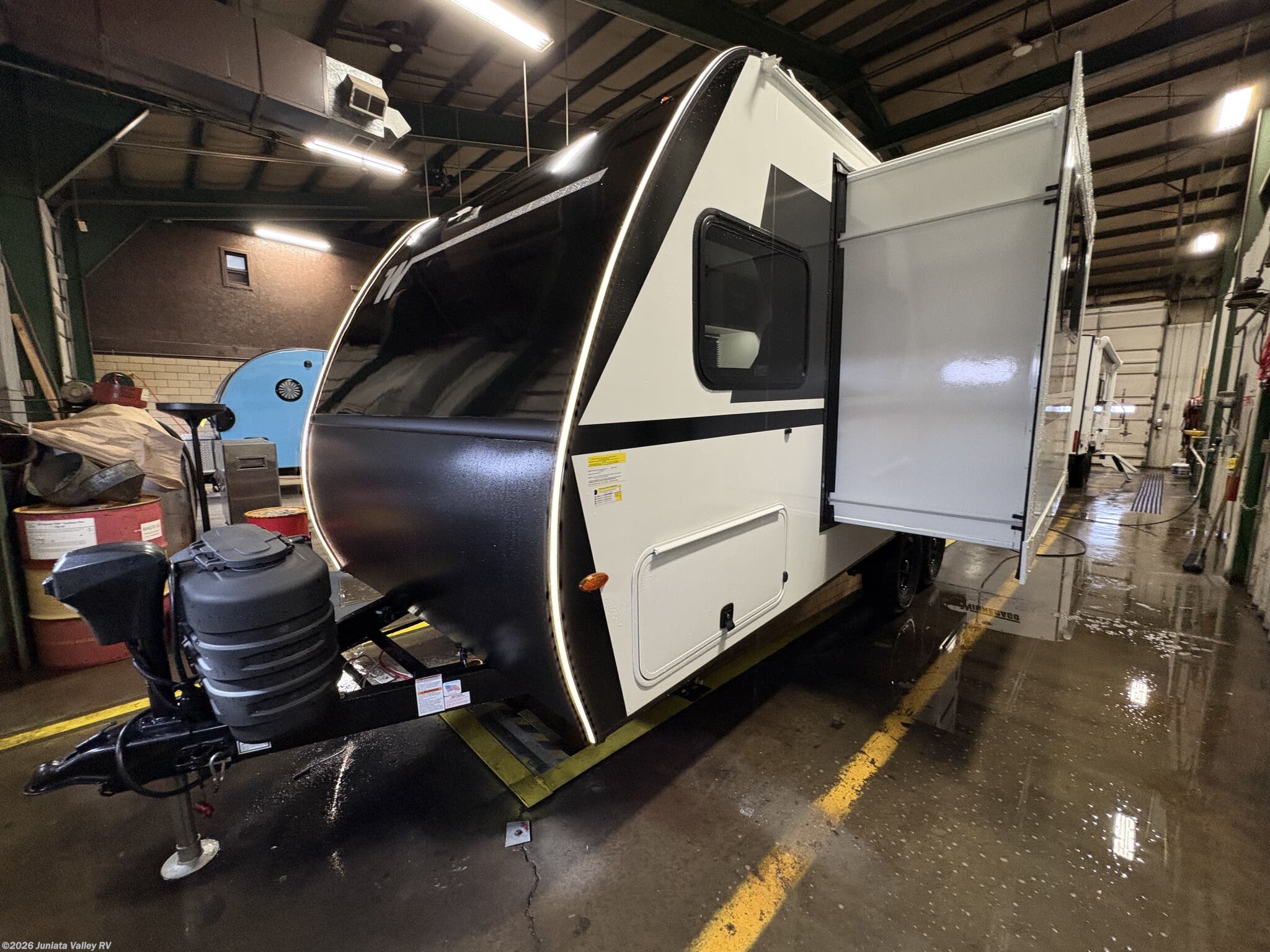2026 Winnebago Micro Minnie - New Travel Trailer For Sale by Juniata Valley RV in Mifflintown, Pennsylvania features Bluetooth Stereo, Solar Prep, Ladder, Furnace, Screen Door