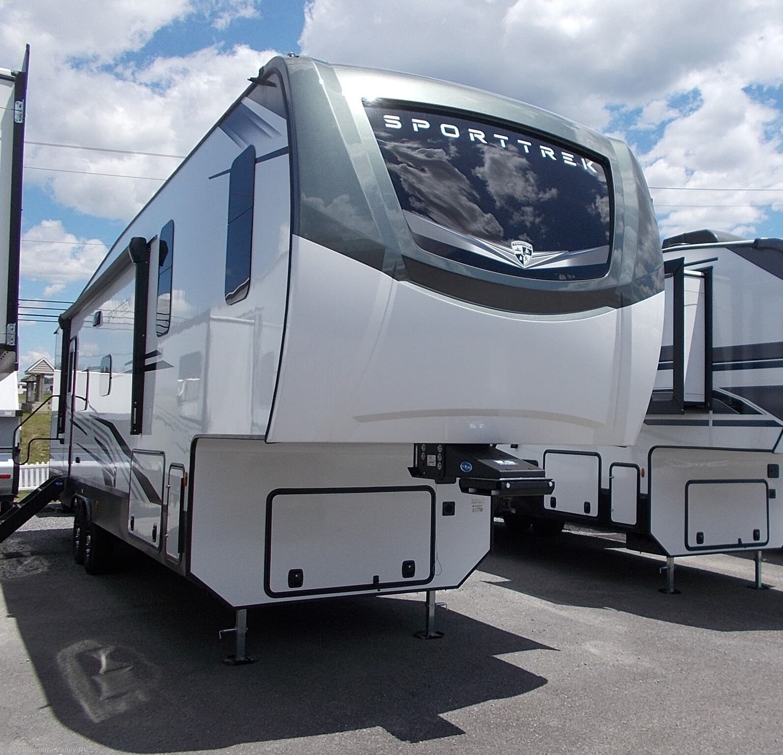 2026 Venture RV SportTrek 5 Touring Edition STTF352VRD