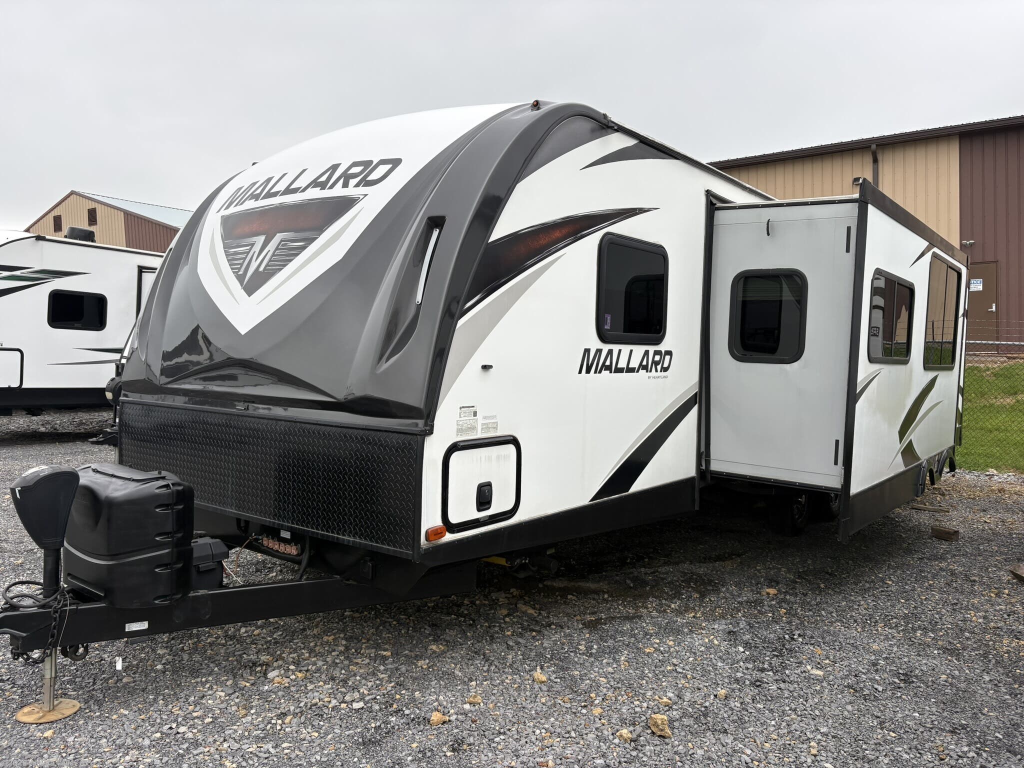 2018 Mallard M32 by Heartland from Juniata Valley RV in Mifflintown, Pennsylvania