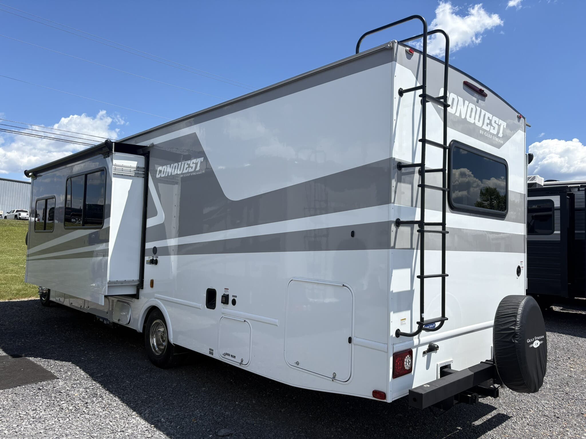 New 2026 Gulf Stream Conquest 6320D available in Mifflintown, Pennsylvania