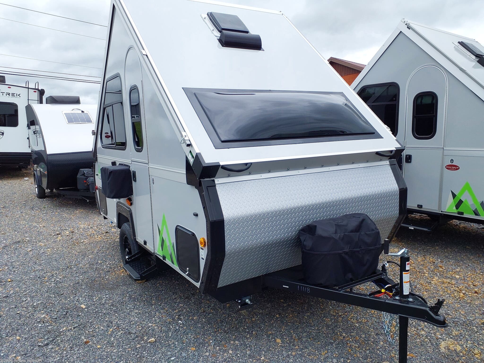 2026 Aliner Ranger 12 - New Popup For Sale by Juniata Valley RV in Mifflintown, Pennsylvania features External Shower, Fire Extinguisher, Stove Top Burner, Skylight, Smoke Detector