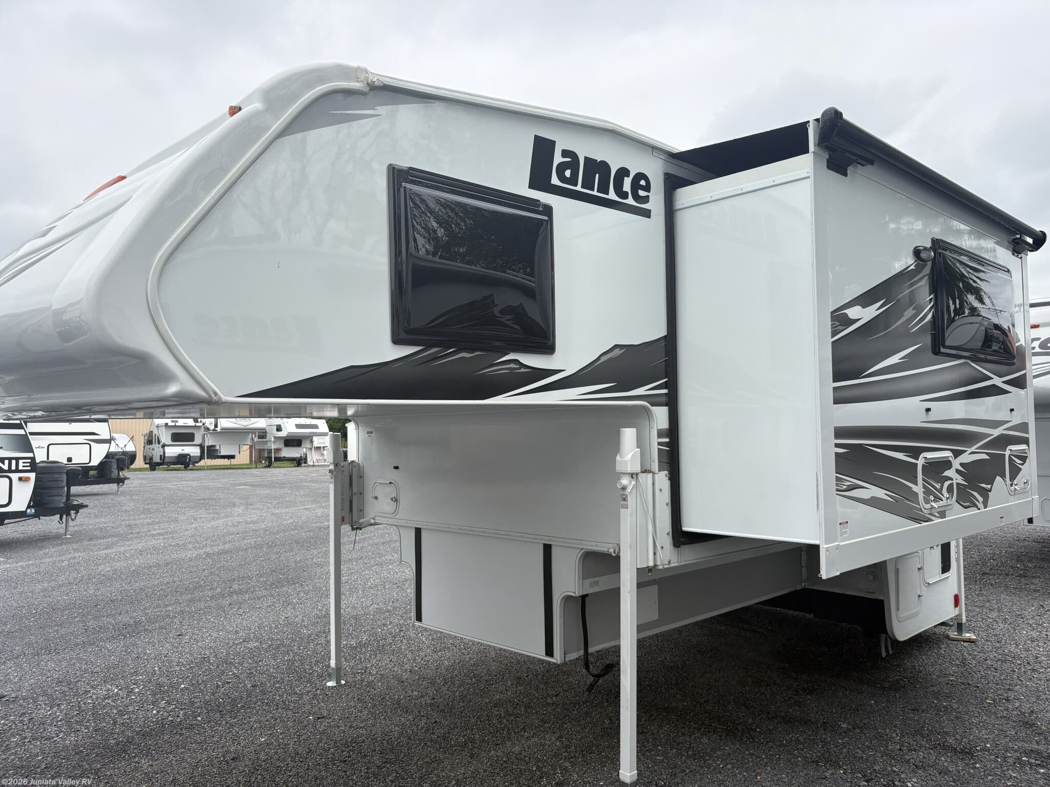New 2027 Lance TC 1172 available in Mifflintown, Pennsylvania