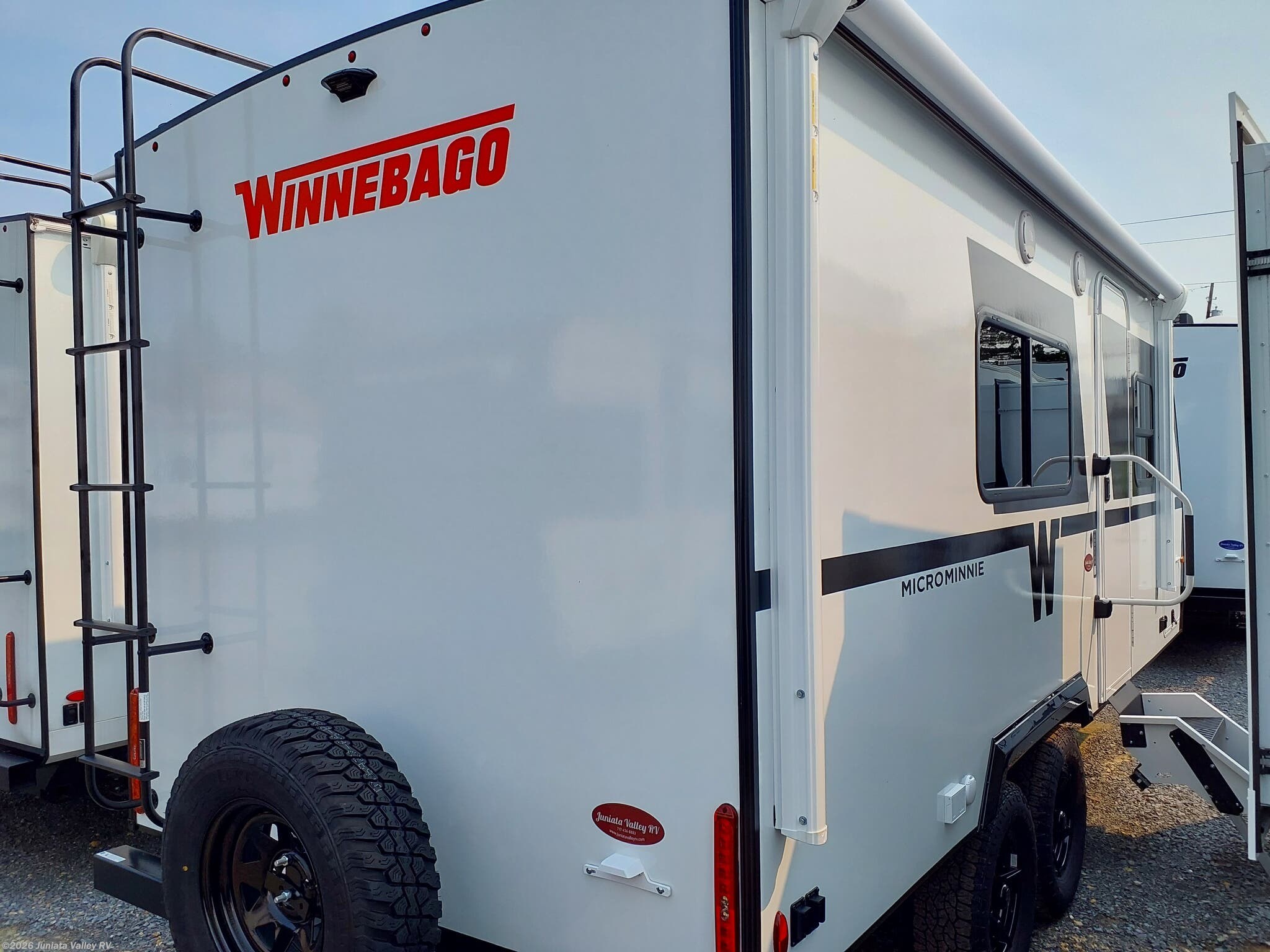 New 2027 Winnebago Micro Minnie 2000TRB available in Mifflintown, Pennsylvania