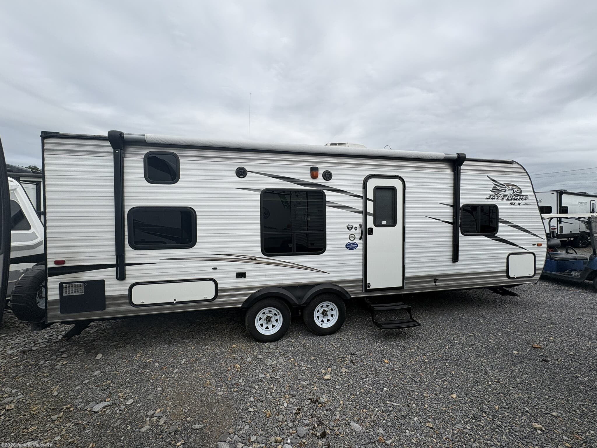 Used 2016 Jayco Jay Feather SLX 264BHW available in Mifflintown, Pennsylvania