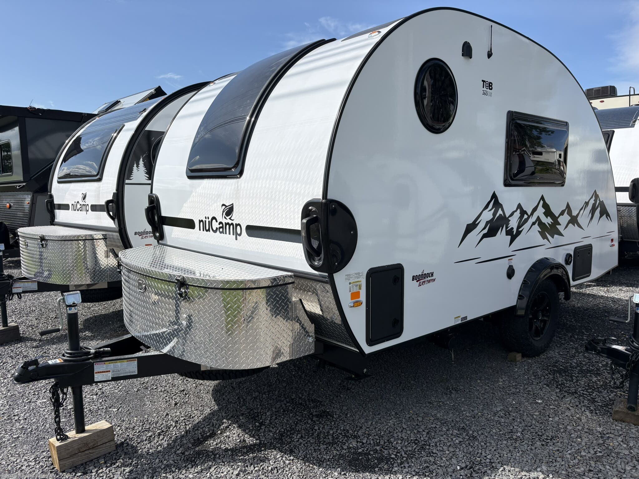 2026 NuCamp TAB 320 CS-S - New Travel Trailer For Sale by Juniata Valley RV in Mifflintown, Pennsylvania features Enclosed Water Tank, Pleated Shades, Tinted Windows, Dinette Bed, Stabilizer Jacks