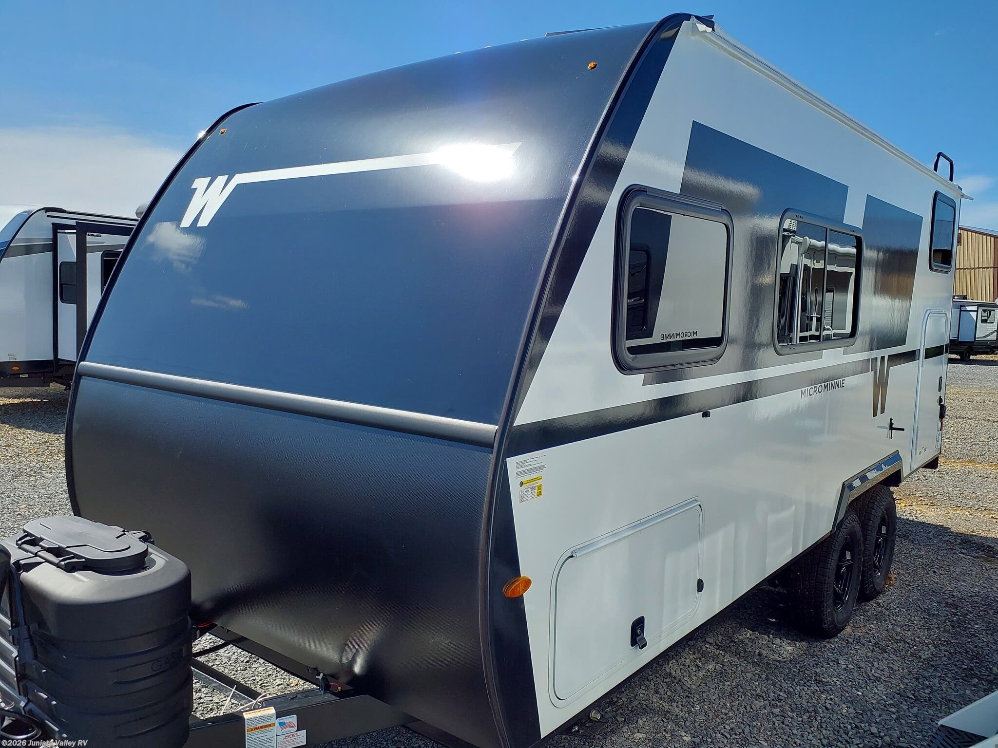 2027 Winnebago Micro Minnie 1800BH - New Travel Trailer For Sale by Juniata Valley RV in Mifflintown, Pennsylvania features Booth Dinette, Furnace, Black Tank Flush, Shower, Enclosed Underbelly