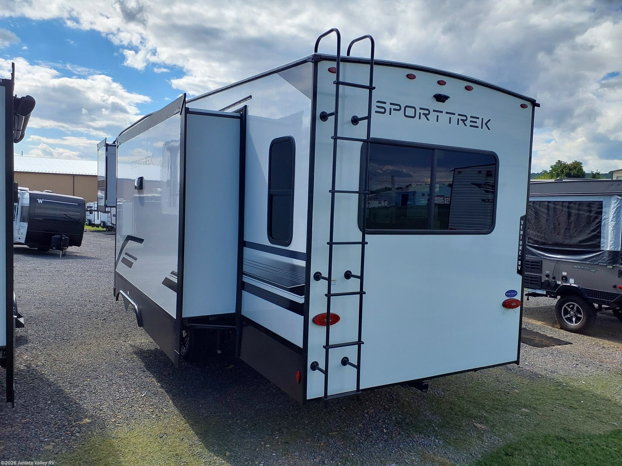 2027 SportTrek 303VIK by Venture RV from Juniata Valley RV in Mifflintown, Pennsylvania