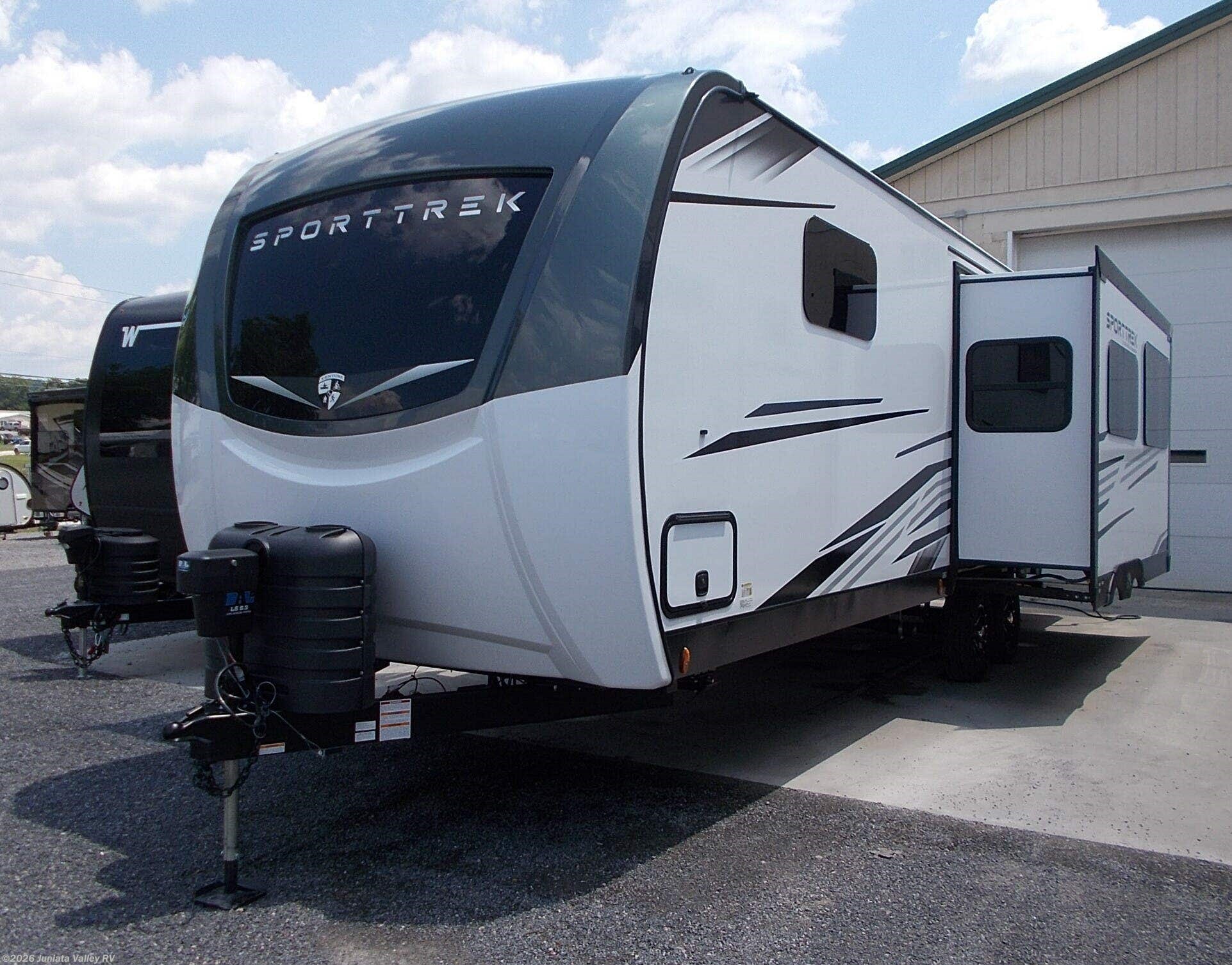 2026 Venture RV SportTrek Touring Edition 272VRK - New Travel Trailer For Sale by Juniata Valley RV in Mifflintown, Pennsylvania features Smoke Detector, Enclosed Water Tank, Day/Night Shades, TV, Stove Cover