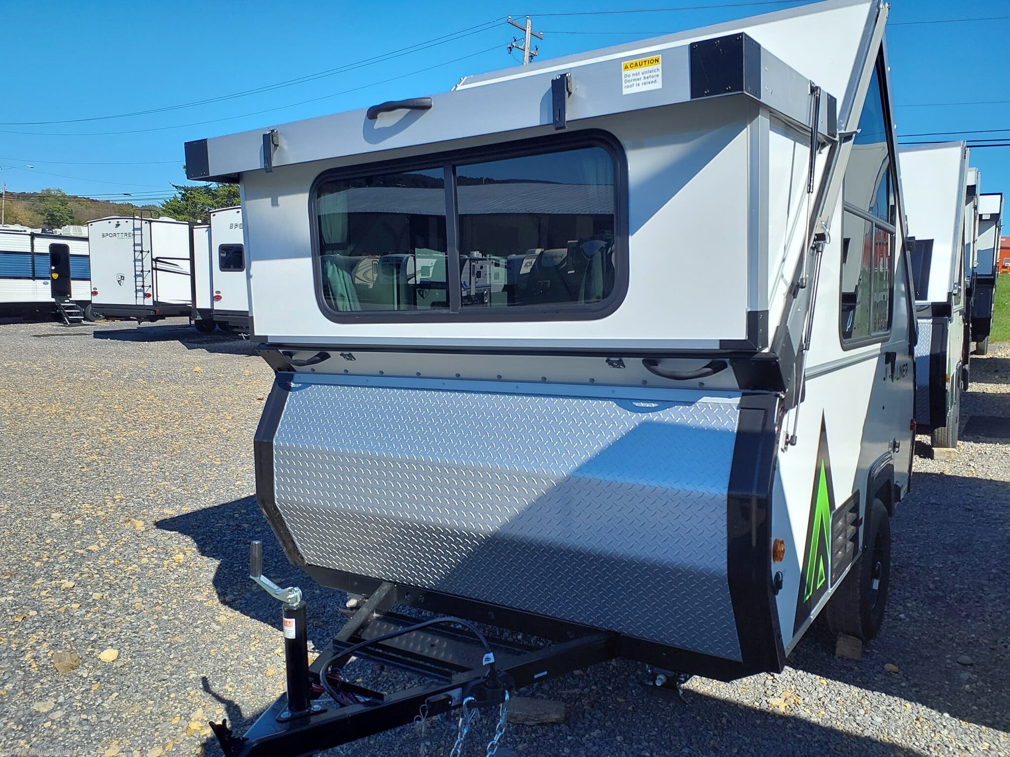 2027 Aliner Scout Lite Base - New Popup For Sale by Juniata Valley RV in Mifflintown, Pennsylvania features Stabilizer Jacks, Air Conditioning, Smoke Detector, Refrigerator (12V), Refrigerator