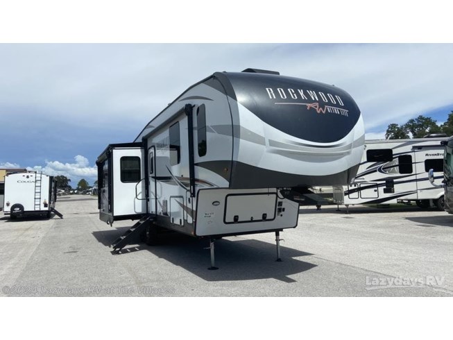 New 2022 Forest River Rockwood Ultra Lite 2893BS available in Wildwood, Florida
