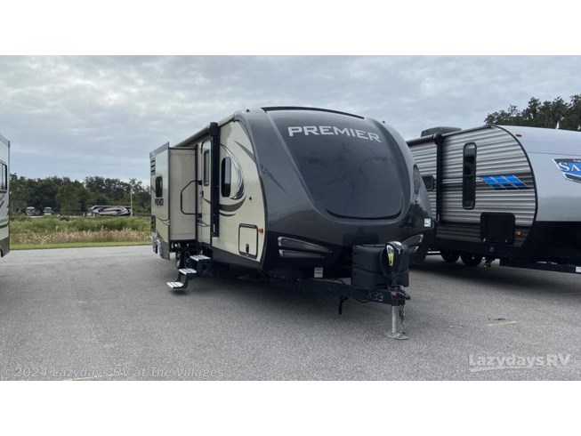 Used 2019 Keystone Premier Ultra Lite 26RBPR available in Wildwood, Florida
