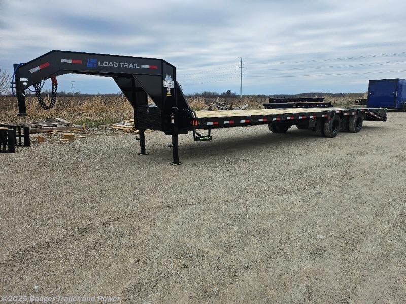 New 2026 Load Trail GP 102&quot; x 32&apos; Tandem Low-Pro Gooseneck Trailer available in De Pere, Wisconsin