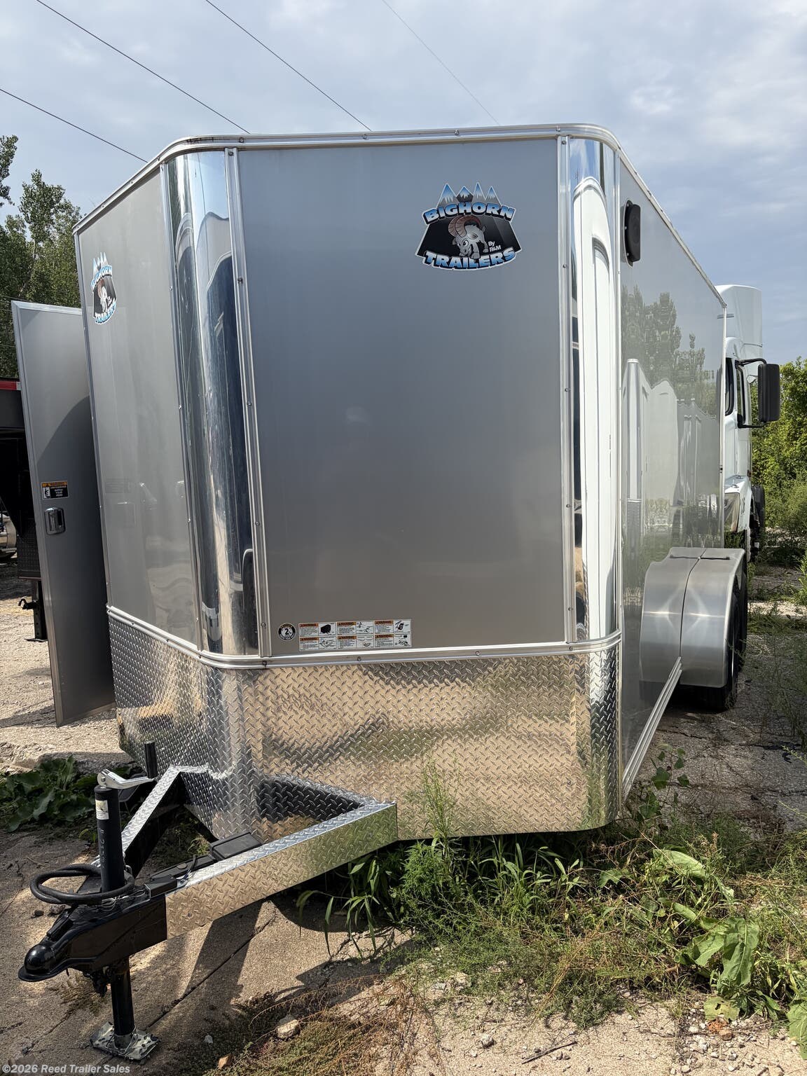 2027 R&M Trailer Mfg 7X14+v-nose 7' tall w/e-track (hail)