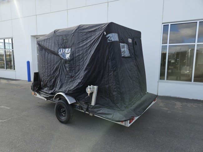 2010 NEWMANS 66X10 FISH HOUSE TRAILER 3K - BLACK