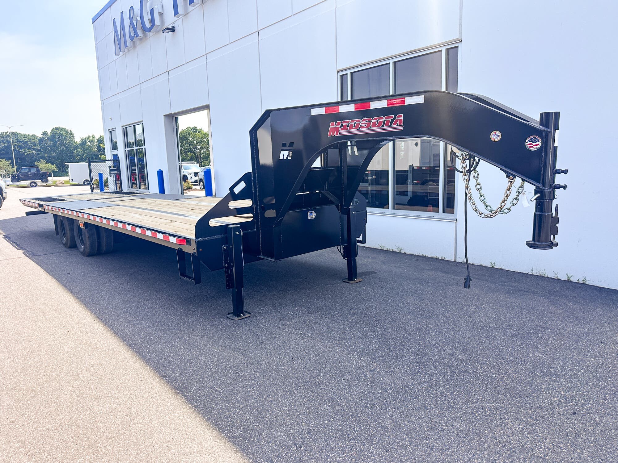 2025 MIDSOTA FBHB-32 102X32 25.9K DECK OVER GOOSENECK EQUIPMENT TRAILER - BLACK