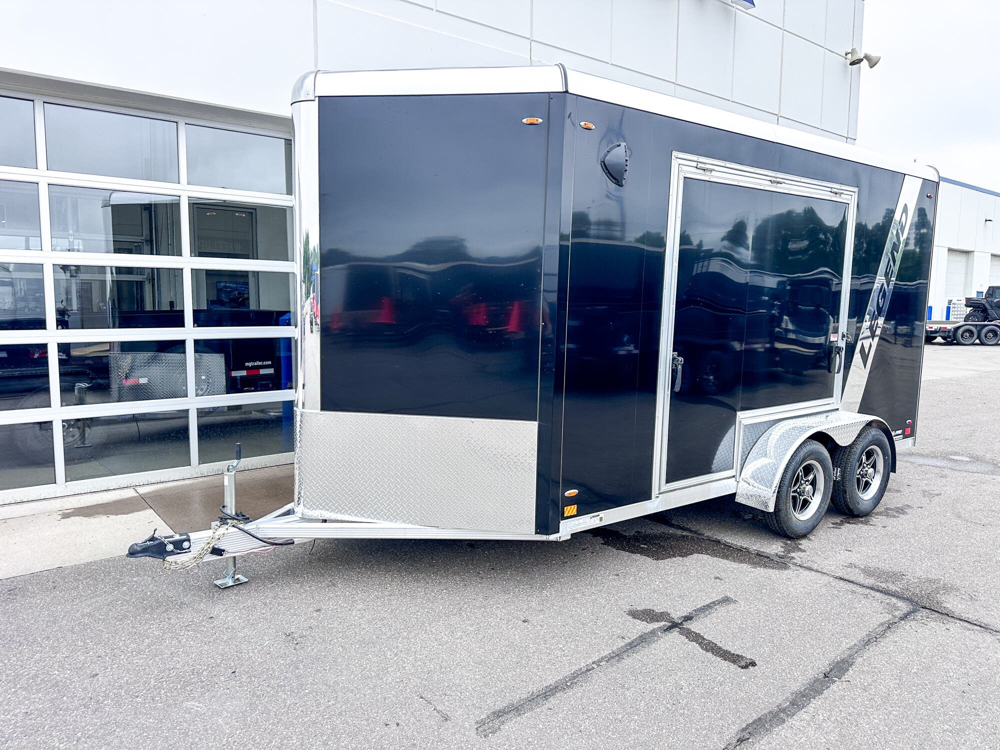 2026 Legend Trailers 7X17DVNTA35