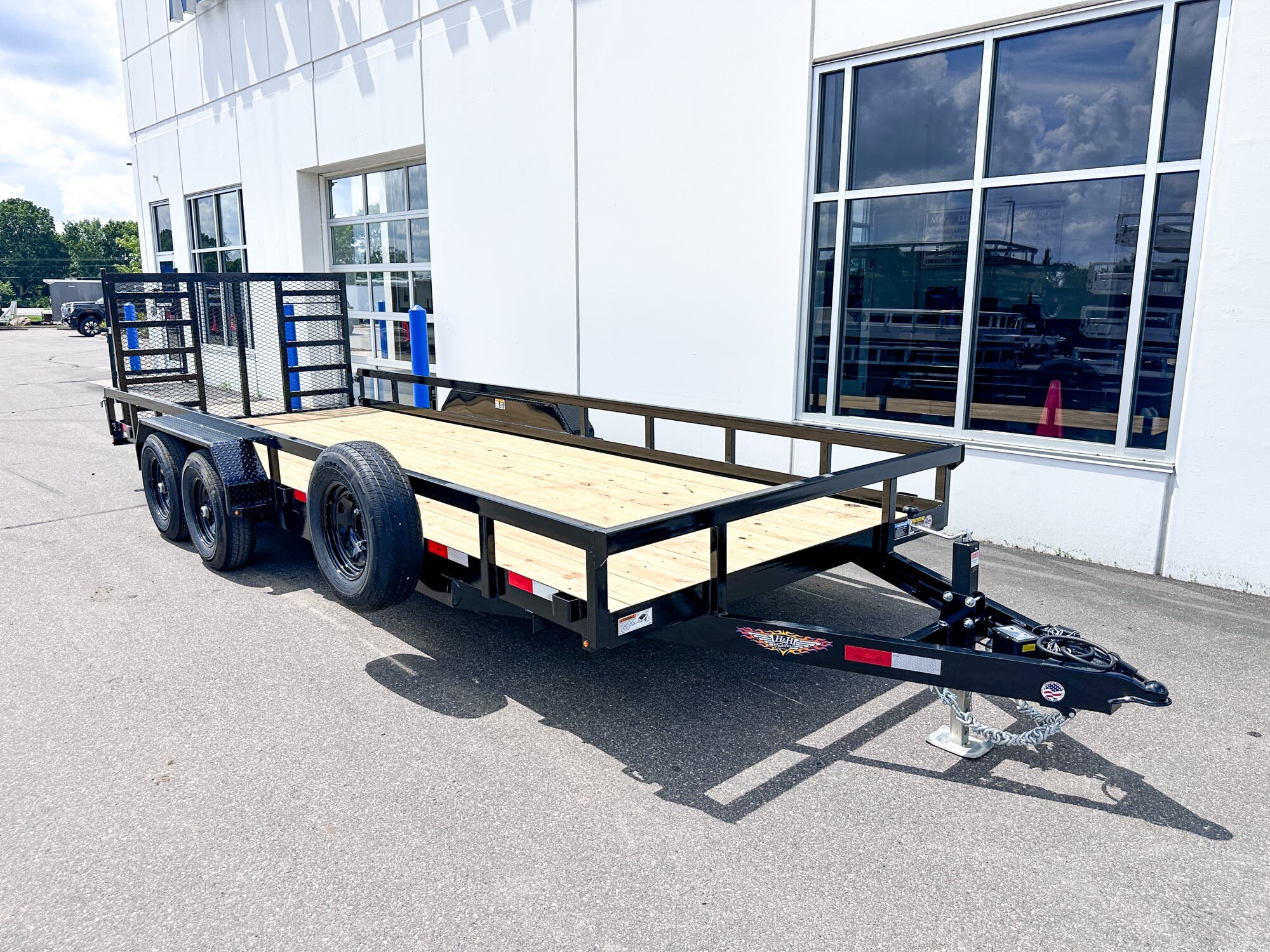 2025 H&H 82X20 10K HD RAIL SIDE UTILITY TRAILER - BLACK