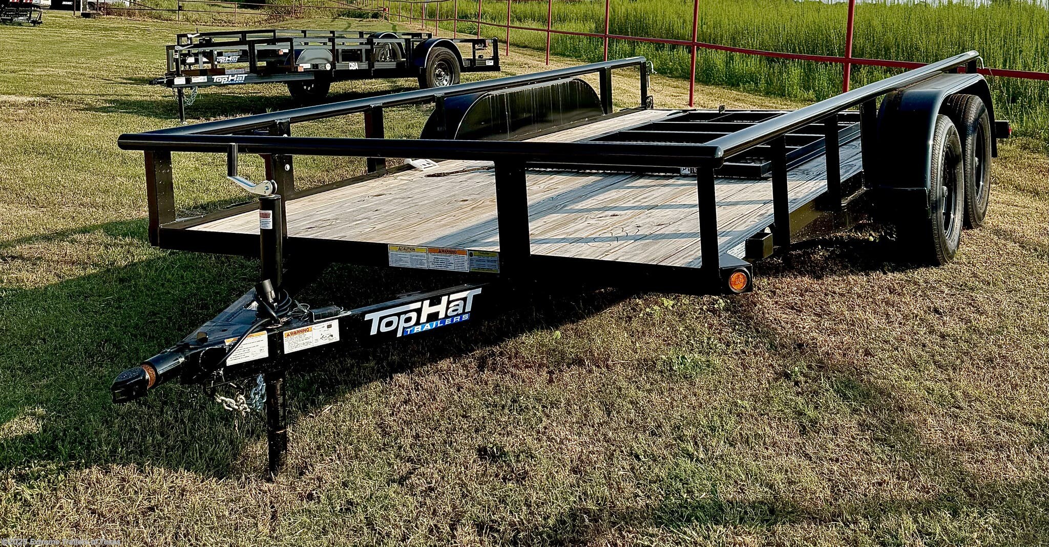 2025 Top Hat Medium Pipe Utility 14X83