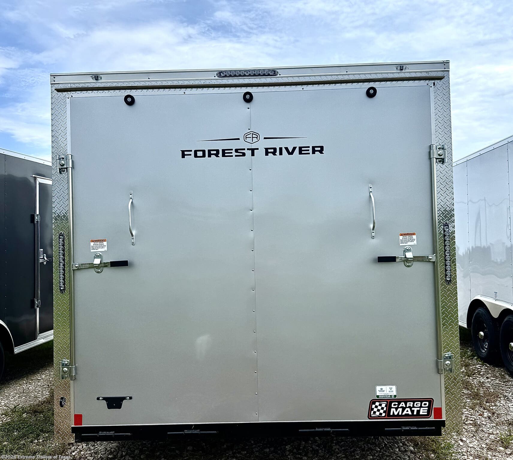 2026 E-Series 8.5X18 Enclosed Cargo Trailer by Cargo Mate from Extreme Trailers of Texas in Baytown, Texas