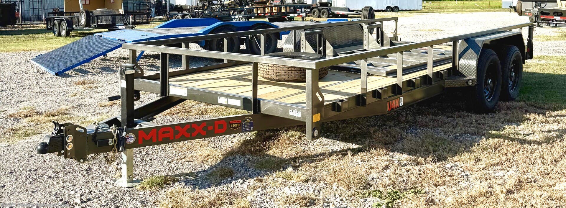 2026 MAXX-D U4X Utility 83X18