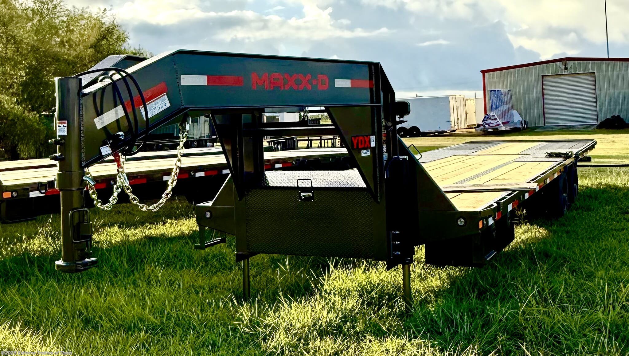 2026 MAXX-D YDX Tandem Dual Hydraulic GN Dovetail 102X32