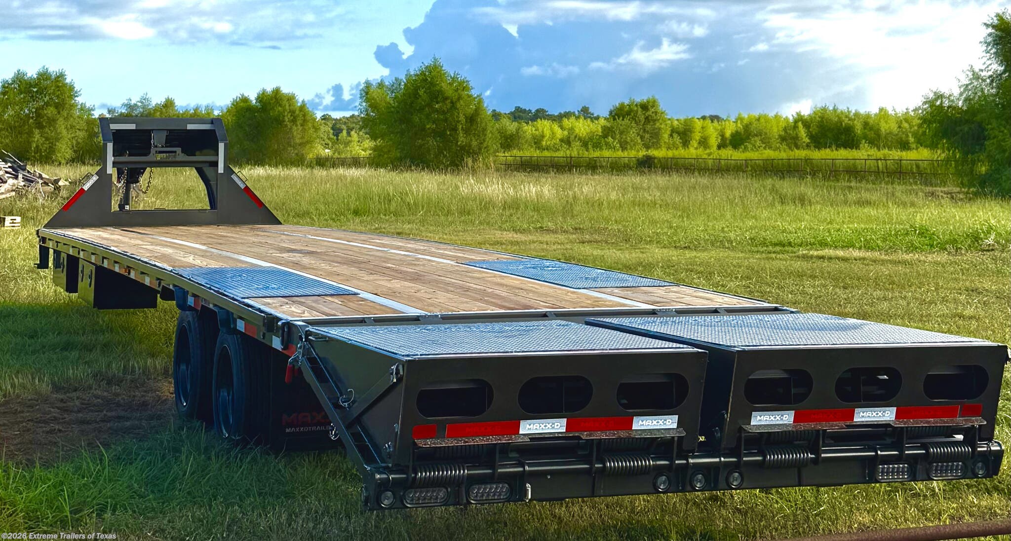 2026 LDX Low Profile Tandem Dual Flatbed GN 102X40 by MAXX-D from Extreme Trailers of Texas in Baytown, Texas