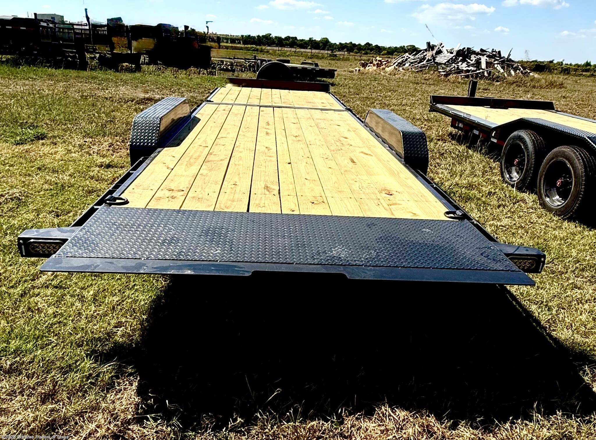 2026 G8X Gravity Equipment Tilt 83X24 by MAXX-D from Extreme Trailers of Texas in Baytown, Texas