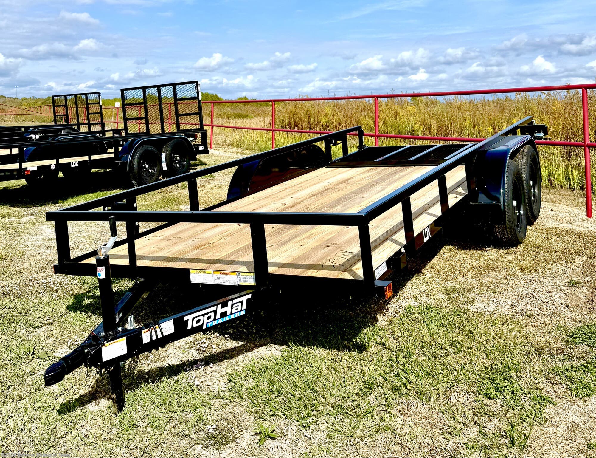 2026 Top Hat Lite Duty Utility 16X77