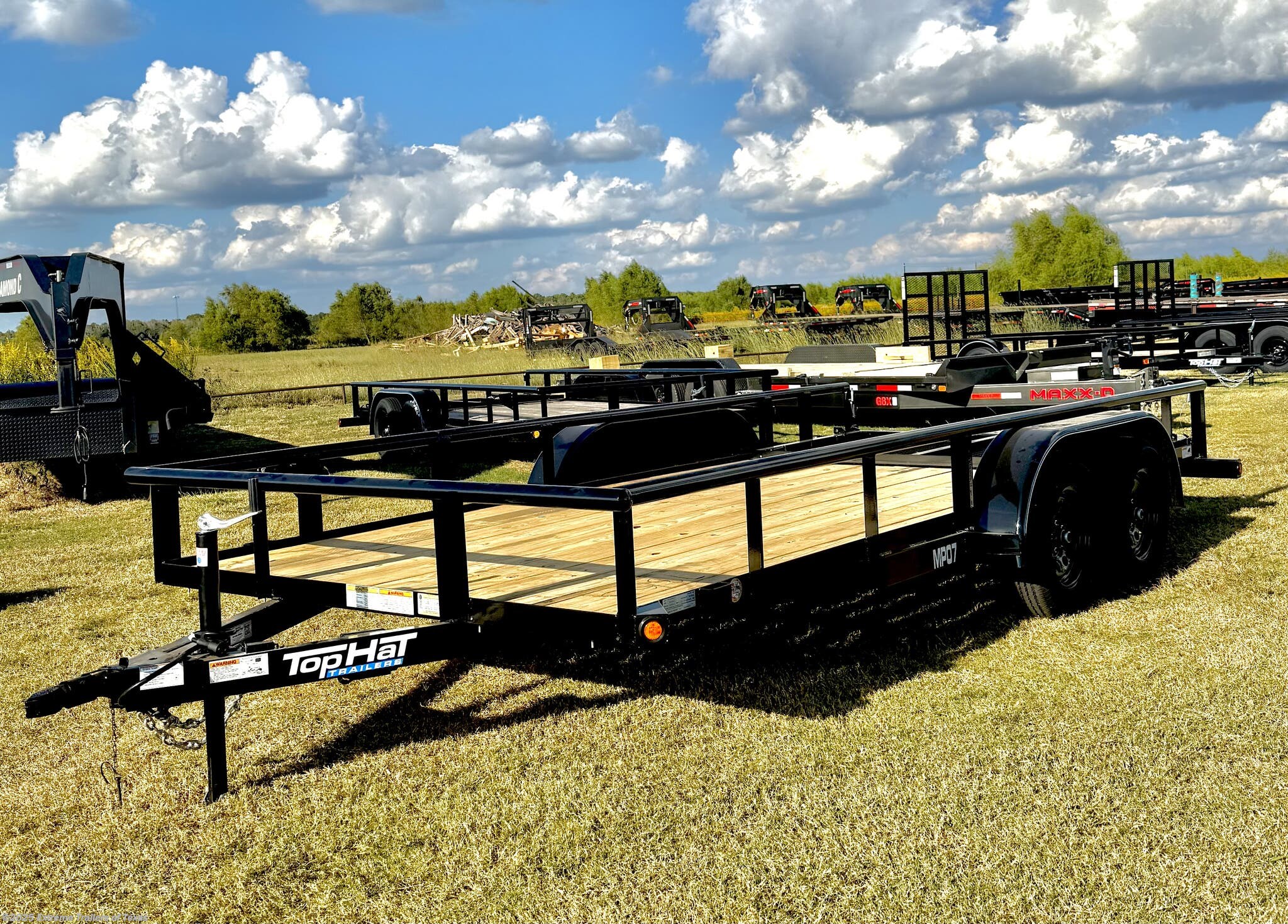 2026 Top Hat Medium Pipe Utility 16X83