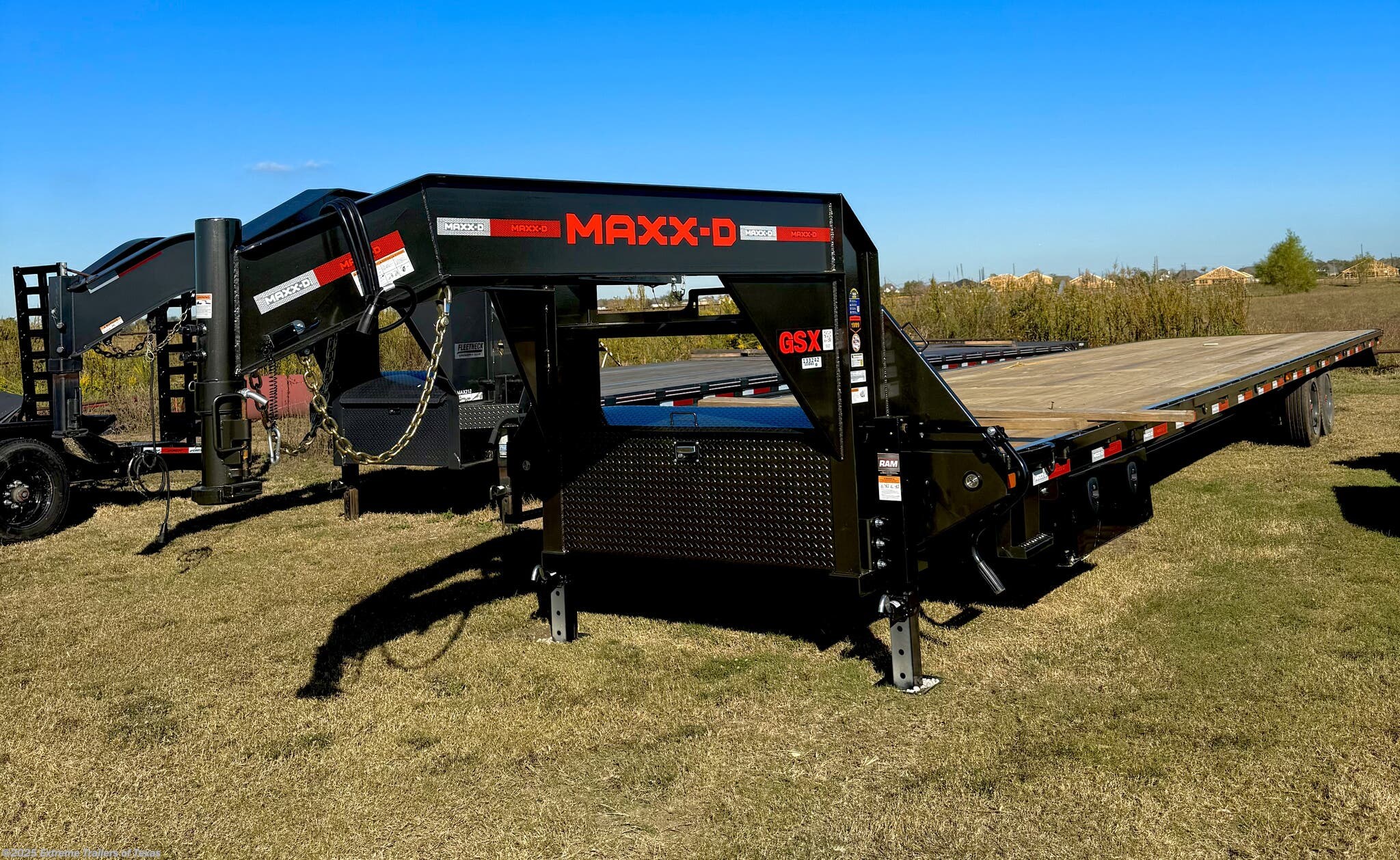 2026 MAXX-D GSX Flatbed Gooseneck 102X40