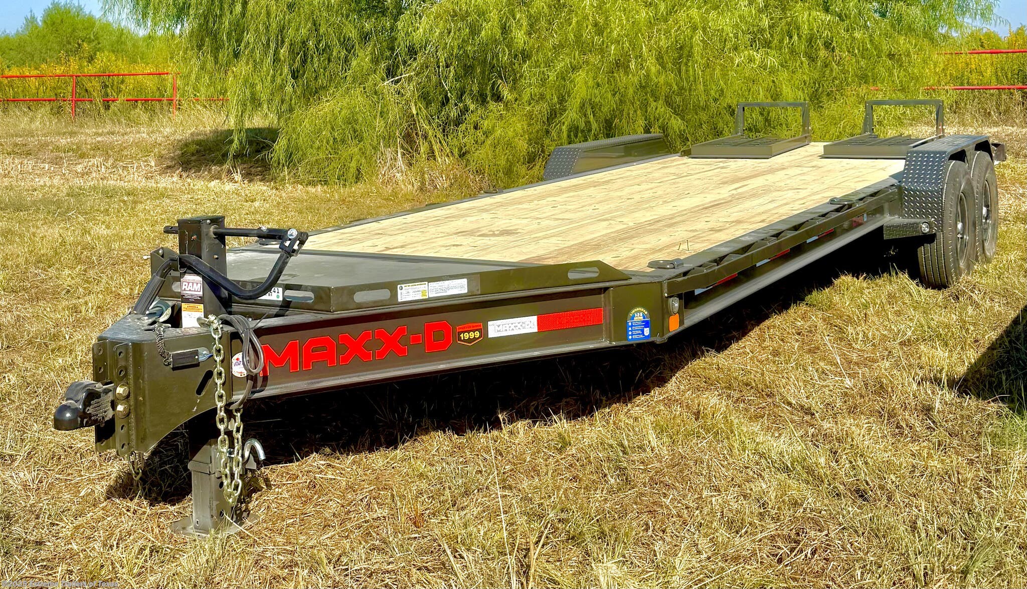 2026 MAXX-D EHX I-Beam Equipment Trailer 83X24