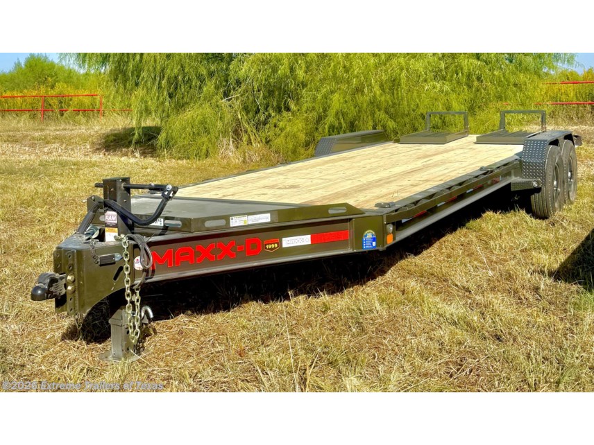 New 2026 MAXX-D EHX I-Beam Equipment Trailer 83X24 available in Baytown, Texas
