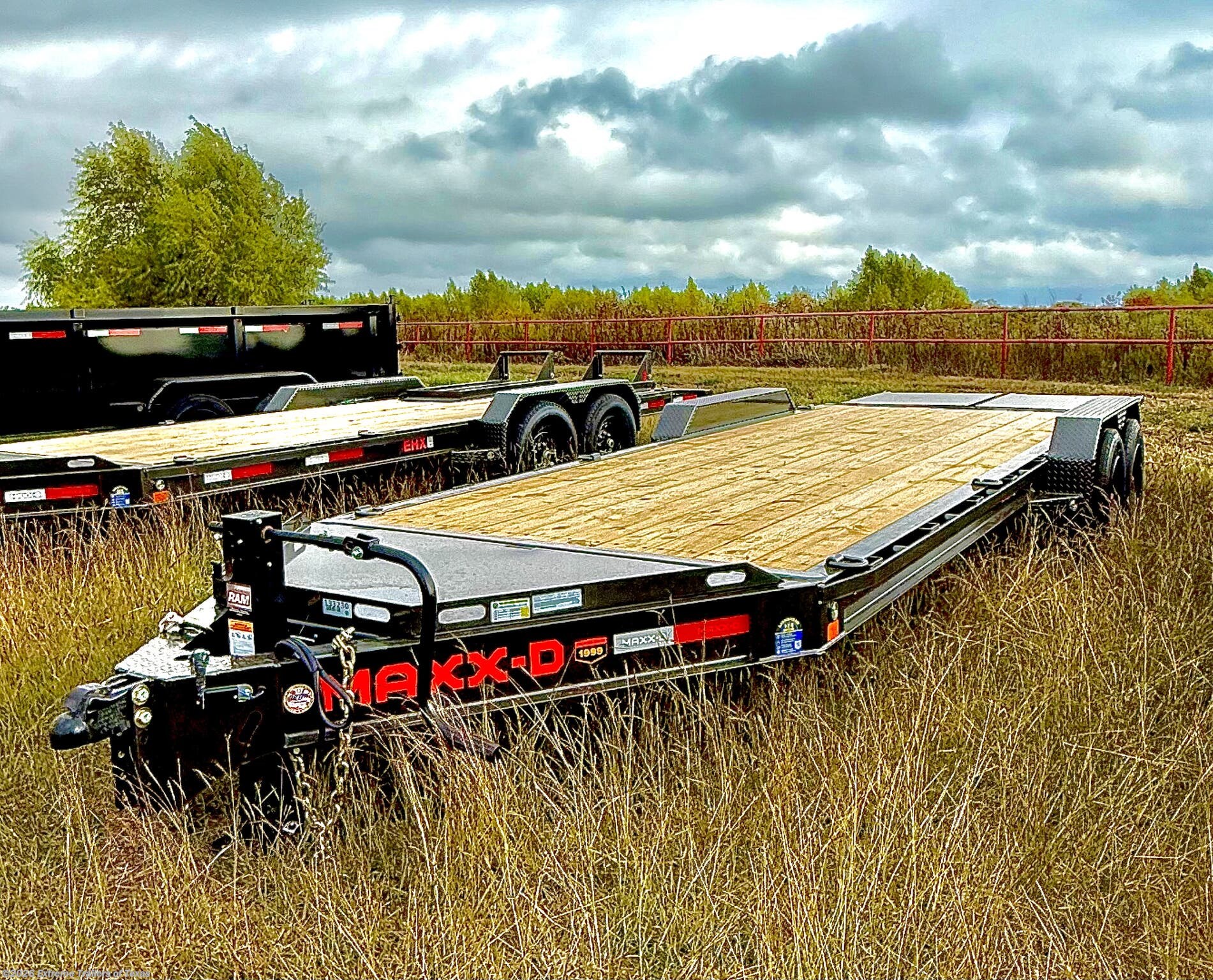 2026 MAXX-D EHX I-Beam Equipment Trailer 83X22