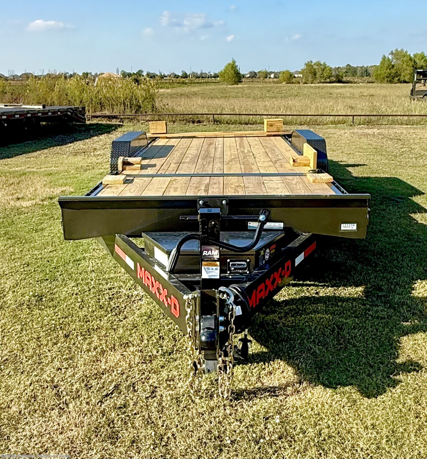 2026 MAXX-D G8X 8" Gravity Equipment Tilt Trailer 83X22 - New Tilt Deck (Heavy Duty) for sale by Extreme Trailers of Texas in Baytown, Texas