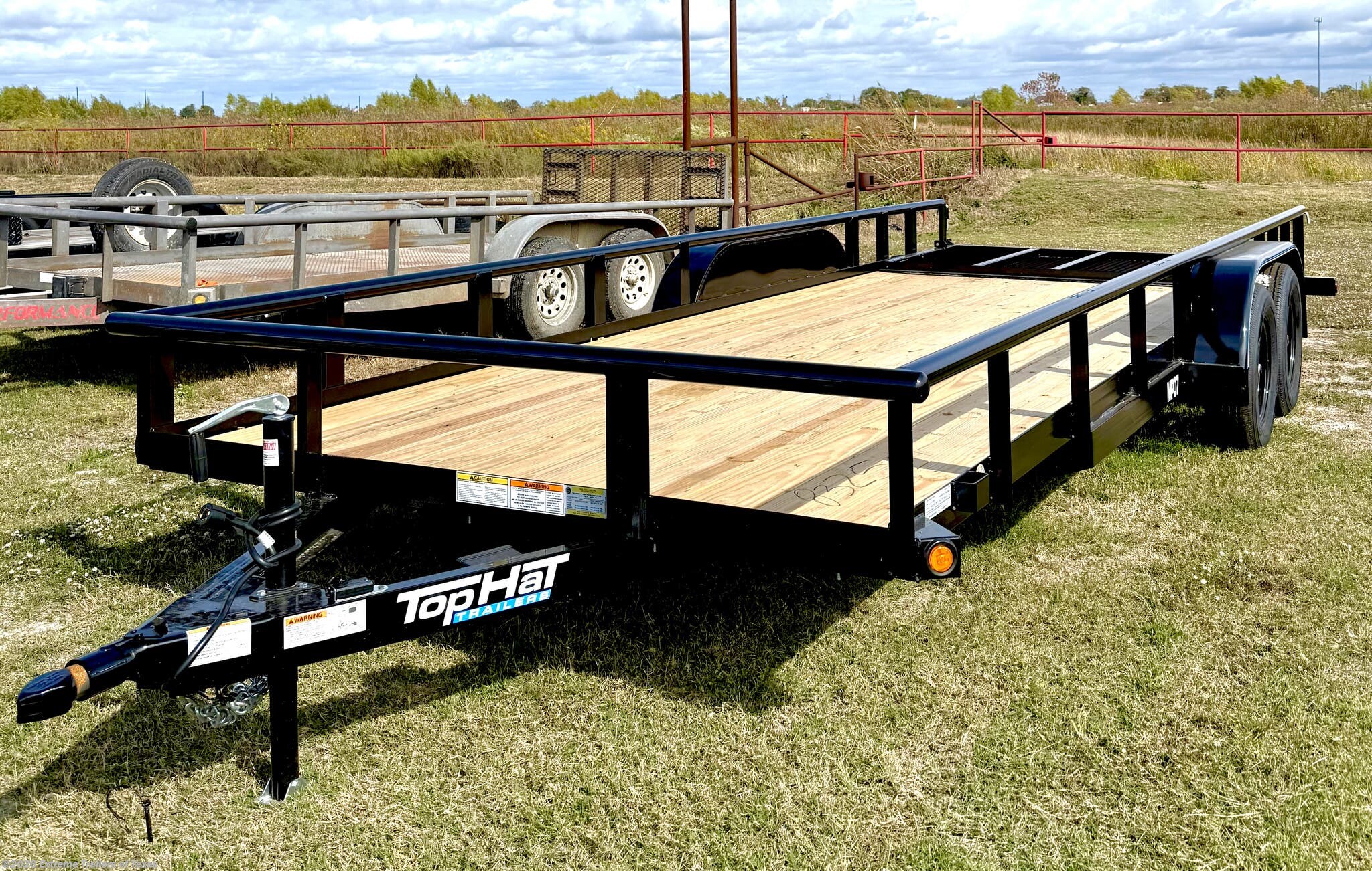 2026 Top Hat Medium Pipe Utility Medium Pipe Utility 20X83